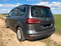 Gebraucht VW Sharan 150 PS (110 kW) 2017 Grau Van / Kleinbus