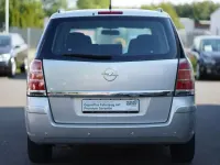 Gebraucht Opel Zafira Edition 140 PS (102 kW) 2007 Starsilber iii m2 Van / Kleinbus