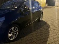 Gebraucht Renault Clio 90 PS (66 kW) 2016 Schwarz Kleinwagen