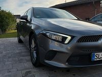 Gebraucht Mercedes A180 Progressive 136 PS (100 kW) 2020 Grau Kleinwagen