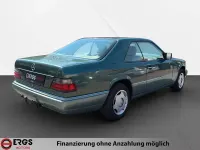 Gebraucht Mercedes E220 150 PS (110 kW) 1994 Grün Coupé