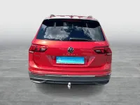 Gebraucht VW Tiguan Allspace Life 150 PS (110 kW) 2023 Kings red metallic SUV
