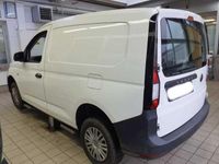 Gebraucht VW Caddy 102 PS (75 kW) 2022 Candyweiß Van / Kleinbus