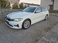 Gebraucht BMW 318 Advantage 150 PS (110 kW) 2020 Weiß Kombi