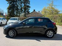 Gebraucht Mazda 2 Center-Line 105 PS (77 kW) 2016 Onyxschwarz metallic Kleinwagen