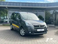 Gebraucht Peugeot Partner Tepee Active 99 PS (72 kW) 2015 Grau shark/metallic Van / Kleinbus