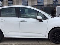Gebraucht Citroën C3 SELECTION 82 PS (60 kW) 2015 Weiß Kleinwagen