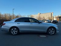 Gebraucht Mercedes E220 194 PS (142 kW) 2016 Silber Limousine