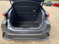 Neu Toyota C-HR 196 PS (144 kW) 2025 Grau SUV