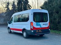 Gebraucht Ford Transit Trend+ 105 PS (77 kW) 2018 Frostweiß Van / Kleinbus