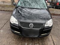Gebraucht VW Polo 68 PS (50 kW) 2008 Schwarz Kleinwagen