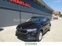 Neu Skoda Karoq Selection 150 PS (110 kW) 2025 Schwarz SUV