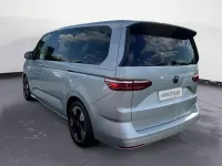 Gebraucht VW Multivan Life 150 PS (110 kW) 2025 Silber Van / Kleinbus