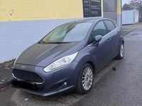 Gebraucht Ford Fiesta SYNC Edition 101 PS (74 kW) 2014 Grau Kleinwagen