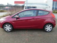 Gebraucht Ford Fiesta Champions Edition 60 PS (44 kW) 2012 Rot Limousine