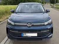 Gebraucht VW Tiguan IQ Drive 150 PS (110 kW) 2024 Blau SUV