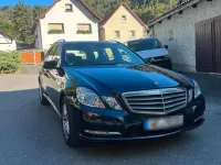 Gebraucht Mercedes E250 204 PS (150 kW) 2012 Blau Kombi