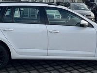 Gebraucht Skoda Octavia 116 PS (85 kW) 2019 Weiß Kombi