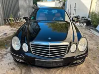 Gebraucht Mercedes E220 Avantgarde 150 PS (110 kW) 2008 Schwarz Kombi