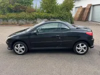 Gebraucht Peugeot 206 CC 110 PS (80 kW) 2006 Schwarz Cabrio