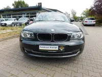 Gebraucht BMW 116 Advantage 122 PS (89 kW) 2010 Schwarz Kleinwagen