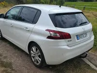Gebraucht Peugeot 308 Active 82 PS (60 kW) 2013 Weiß Limousine