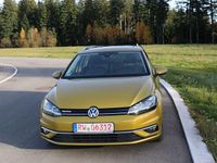 Gebraucht VW Golf VII Highline 131 PS (96 kW) 2018 Gelb Kombi