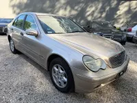Gebraucht Mercedes C180 Elegance 129 PS (94 kW) 2001 Gold Limousine