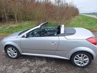 Gebraucht Opel Tigra 125 PS (91 kW) 2005 Silber Cabrio