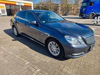 Gebraucht Mercedes E200 Elegance 184 PS (135 kW) 2011 Grau Limousine