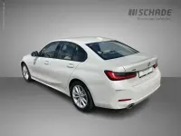 Gebraucht BMW 330 Sport Line 286 PS (210 kW) 2025 Mineralweiss metallic Limousine
