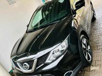 Gebraucht Nissan Qashqai 130 PS (95 kW) 2015 Schwarz SUV