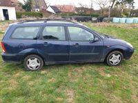 Gebraucht Ford Focus 100 PS (73 kW) 2001 Blau Kombi