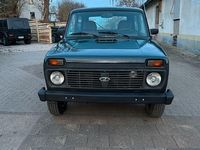 Second-hand Lada niva 82 CP (60 kW) 2009 Verde SUV