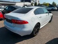 Gebraucht Jaguar XE R 204 PS (150 kW) 2018 Weiß Limousine