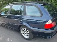 Gebraucht BMW 318 85 PS (62 kW) 2004 Blau Kombi