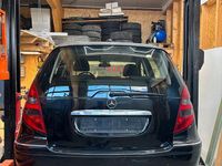 Gebraucht Mercedes A170 Avantgarde 116 PS (85 kW) 2005 Schwarz Kleinwagen