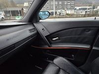 Gebraucht BMW 545 333 PS (244 kW) 2004 Schwarz Kombi