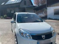 Gebraucht Dacia Sandero 75 PS (55 kW) 2008 Weiß Kleinwagen