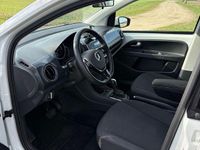 Second-hand VW e-up! 61 kW (83 CP) 2021 Alb Hatchback