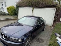 Gebraucht BMW 320 Performance 150 PS (110 kW) 1999 Blau Limousine