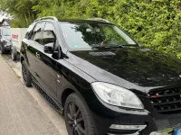 Gebraucht Mercedes ML250 204 PS (150 kW) 2012 Schwarz SUV