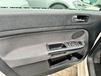 Gebraucht VW Golf VI Team 160 PS (117 kW) 2010 Candyweiß Kleinwagen
