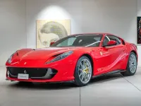 Gebraucht Ferrari 812 799 PS (587 kW) 2018 Rot Coupé