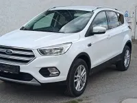 Gebraucht Ford Kuga Trend 120 PS (88 kW) 2018 Weiß SUV