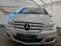 Gebraucht Mercedes B200 140 PS (102 kW) 2009 Silber Van / Kleinbus