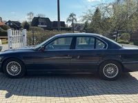 Gebraucht BMW 750 326 PS (239 kW) 1998 Blau Limousine