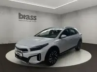 Neu Kia Ceed 150 PS (110 kW) 2026 Deluxeweiss met. Kleinwagen