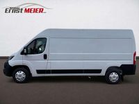 Gebraucht Peugeot Boxer Premium 165 PS (121 kW) 2023 Lackierung weiss icy/deckende Van