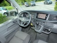 Gebraucht VW T6.1 150 PS (110 kW) 2021 Weiß Van